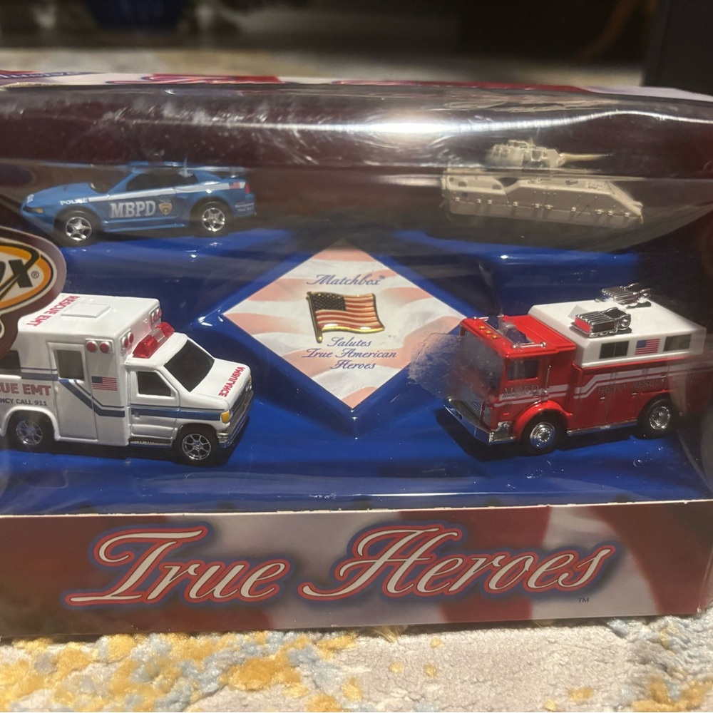 Matchbox collectable True Heroes Emergency Vehicle Set